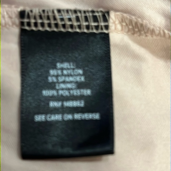 Torrid Cold Shoulder Top  Nude Color Lace with Stretch NWOT Sz 5X - Picture 13 of 14